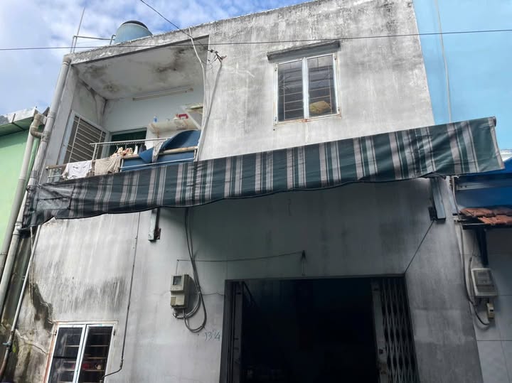 Nhà phố Phú Trung Tân Phú 20m² giá 1.35 tỷ - Cách mặt tiền chỉ 20m!