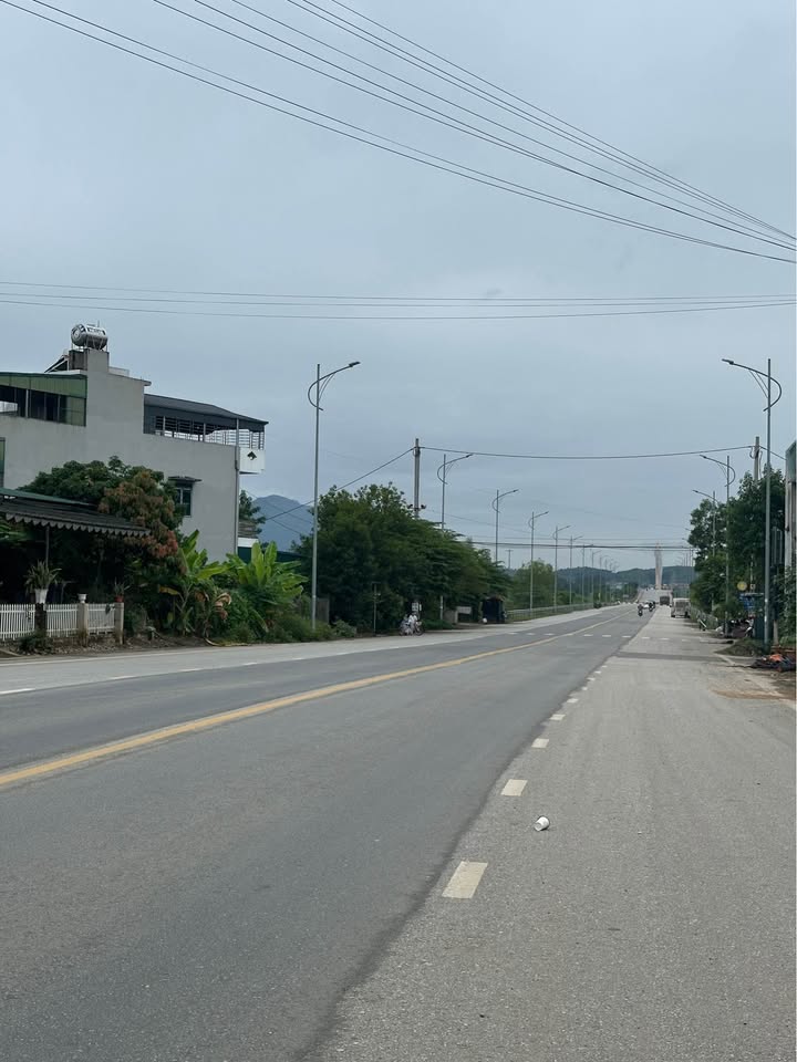 Đất mặt đường Lê Đại Hành 182m² giá 3 tỷ - Cơ hội đầu tư hấp dẫn!