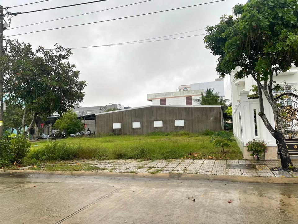 Đất nền Nghĩa An Quảng Ngãi 200m² giá 2.3 tỷ - View sông tuyệt đẹp!