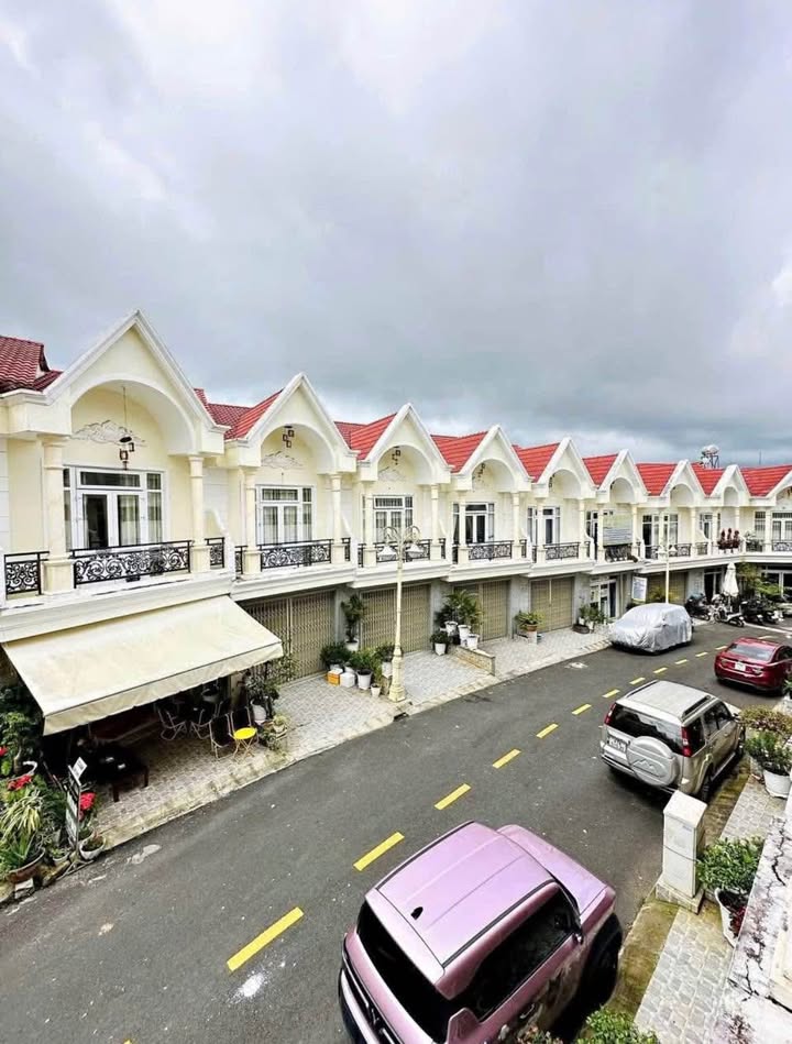 Nhà cho thuê đường Nguyễn Trung Trực, Đà Lạt 5PN giá 13 triệu - Địa điểm lý tưởng cho gia đình!