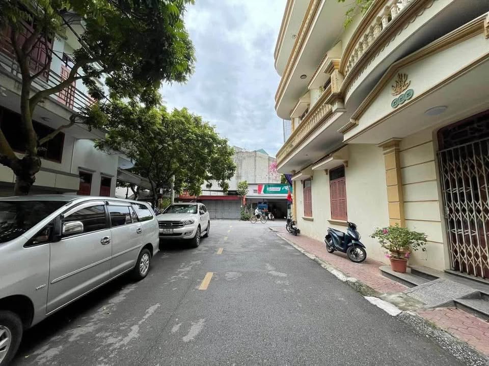 Nhà cho thuê C4 ngõ phố Nguyễn Đình Chiểu - Hải Dương 57m² chỉ 3,5 triệu/tháng - Vị trí đắc địa!