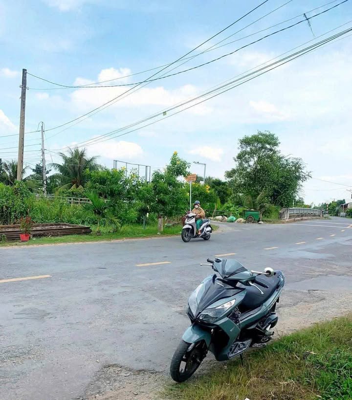 Đất nền mặt tiền HL 60, xã Long Khánh, 440.6m² - Vị trí đắc địa cho kinh doanh!