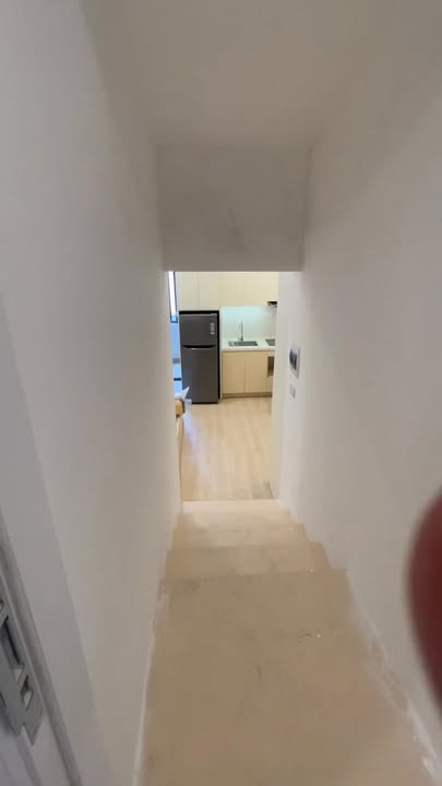 Nhà cho thuê 50m² Nguyễn Ngọc Vũ - Nội thất đầy đủ, ô tô đỗ cửa!