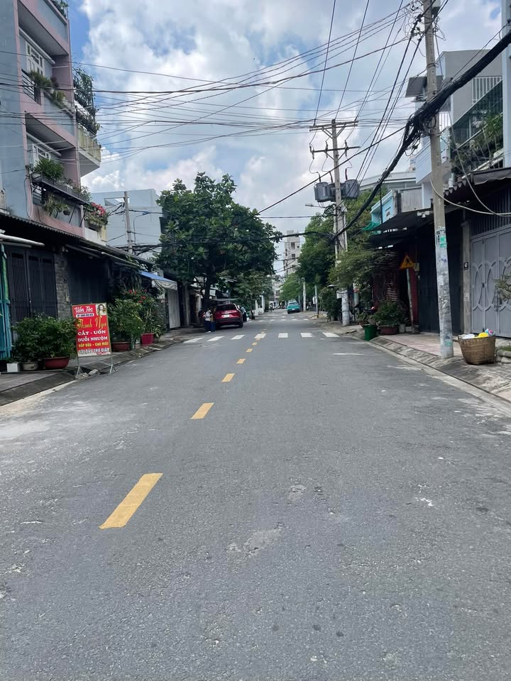 Đất nền Tân Phú 64m² giá 5 tỷ - Vị trí đắc địa, phong thủy tốt!