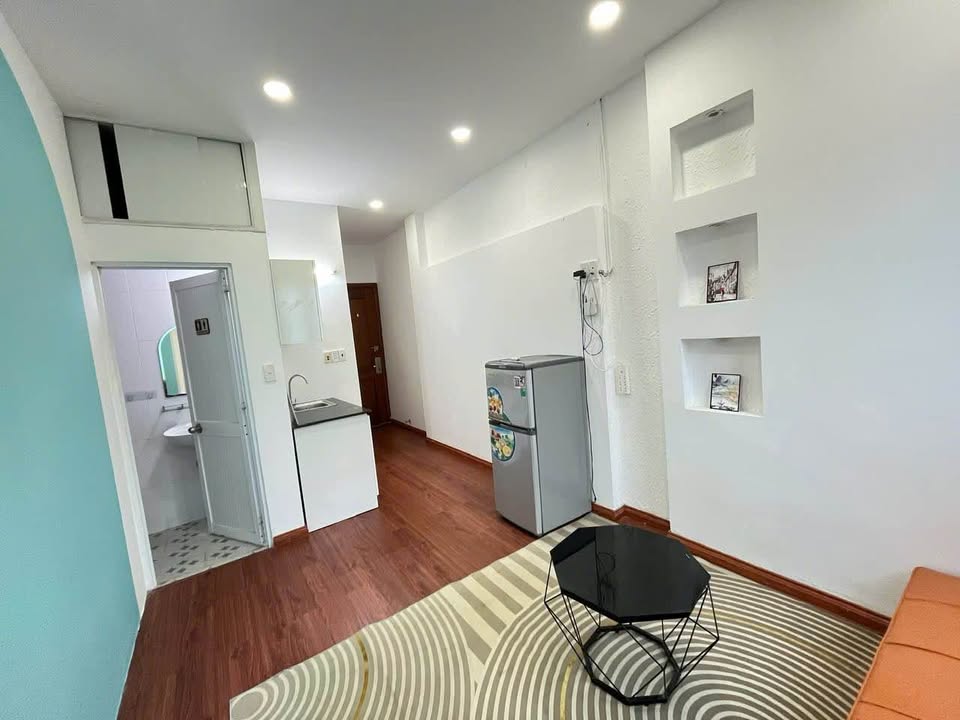 Phòng trọ Quận 7 1PN giá thỏa thuận - Cửa sổ lớn, thoáng mát!