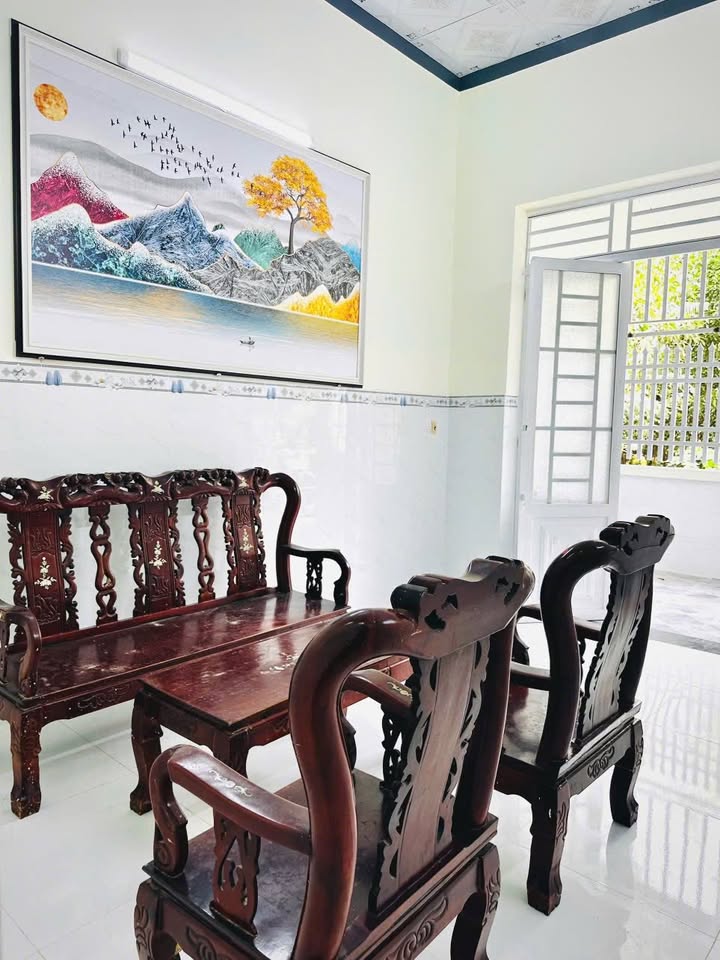 Nhà gác đúc tại ấp Bà Ký, xã Long Phước, 105m², giá 999 triệu - Bán nhanh, bớt lộc!