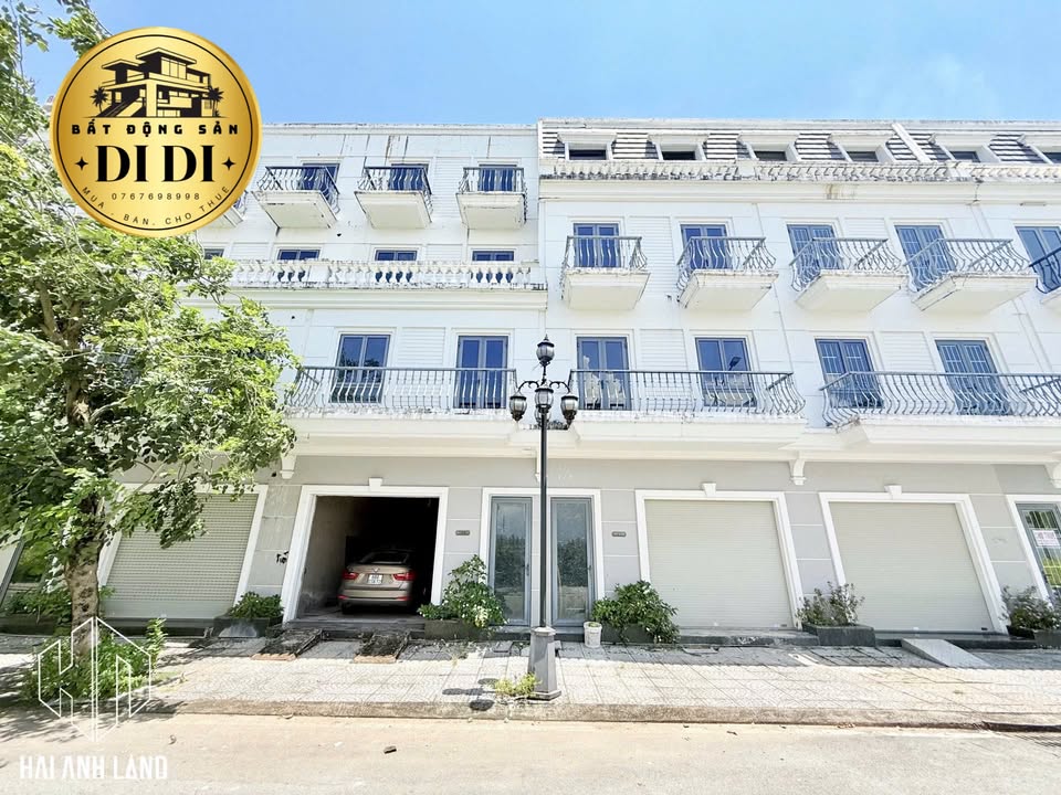 Shophouse Vincom Rạch Giá 154m² giá 11.5 tỷ - View biển tuyệt đẹp!