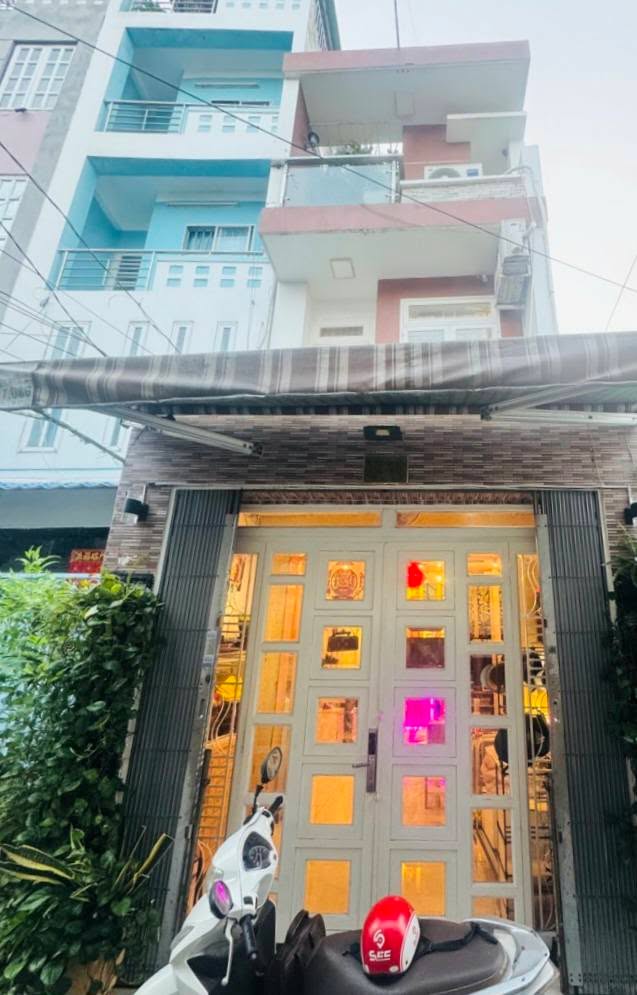 Nhà 3 Tầng Hẻm Thông Đường Hậu Giang Quận 6 - Sổ hồng riêng, giá chỉ 5 tỷ!