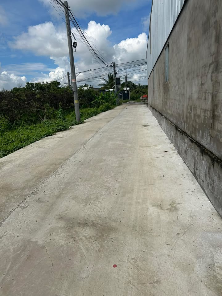 Đất nền Đông Hoà Hiệp, Cái Bè 120m² giá 800 triệu - Vị trí đắc địa, dân cư đông đúc!