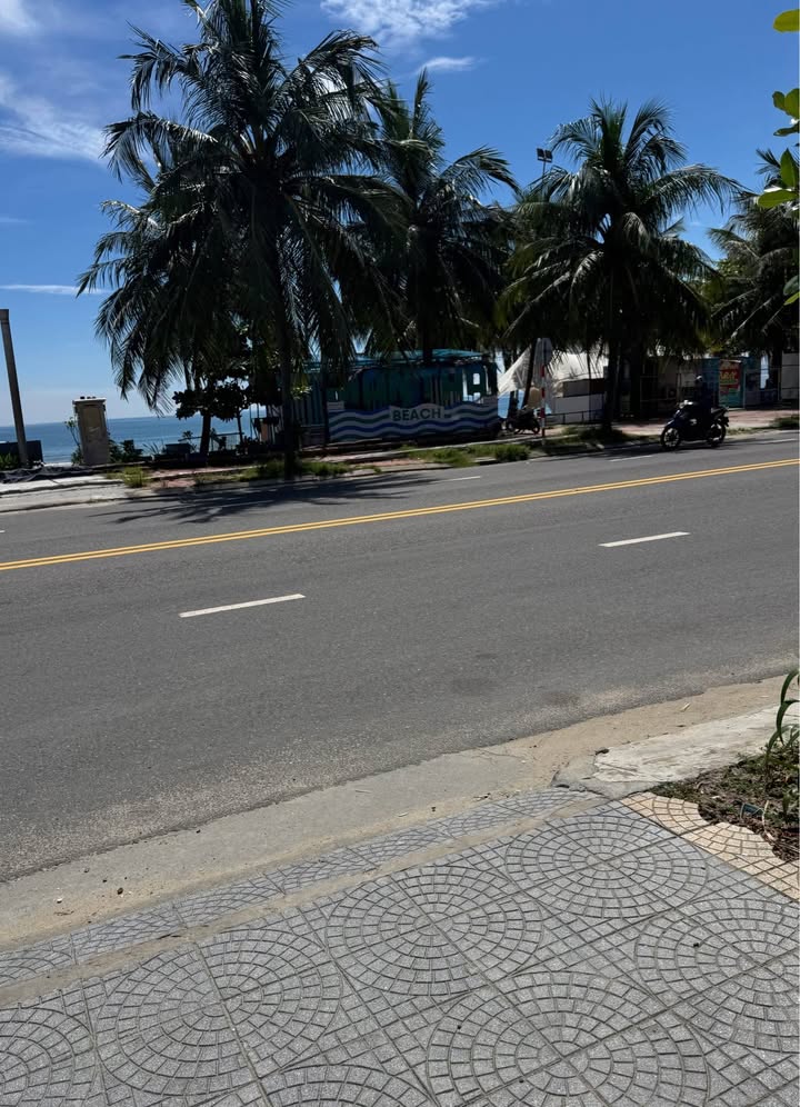 Lô đất vàng Sơn Trà 150m² giá 22.2 tỷ - Cách biển Mỹ Khê chỉ 500m!