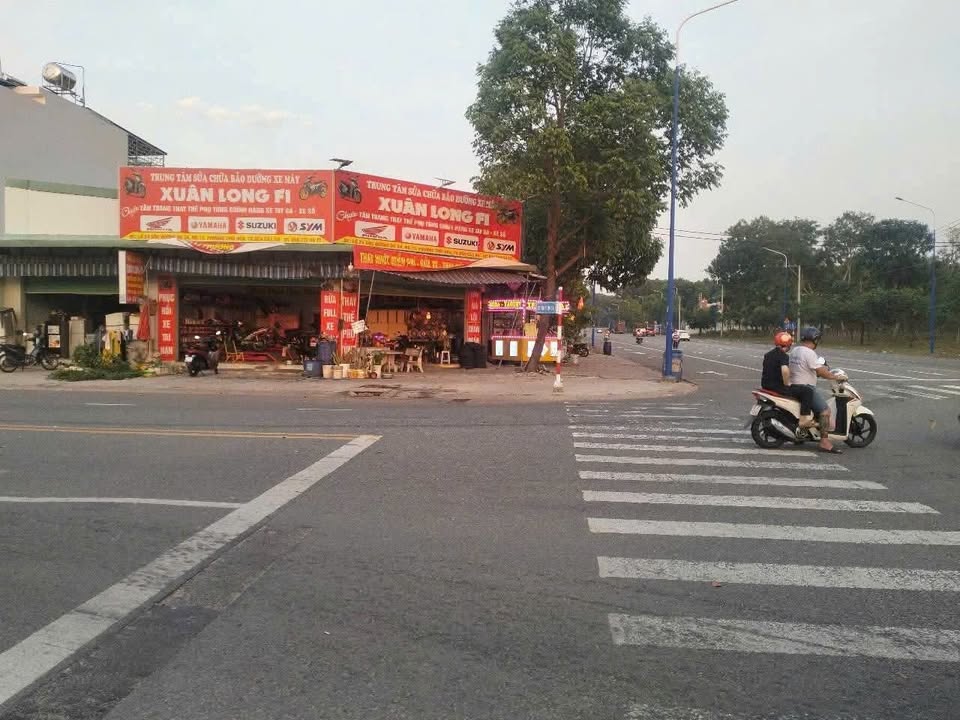 Đất nền lô góc 317m² tại Mỹ Phước 3, Bến Cát - Thu nhập 28 triệu/tháng!