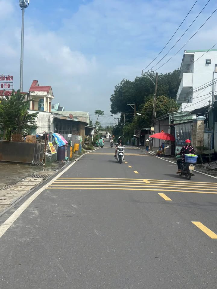 Dãy trọ mặt tiền Tân Vĩnh Hiệp, Tân Uyên 175m² giá 3.5 tỷ - Đầu tư sinh lời ngay!