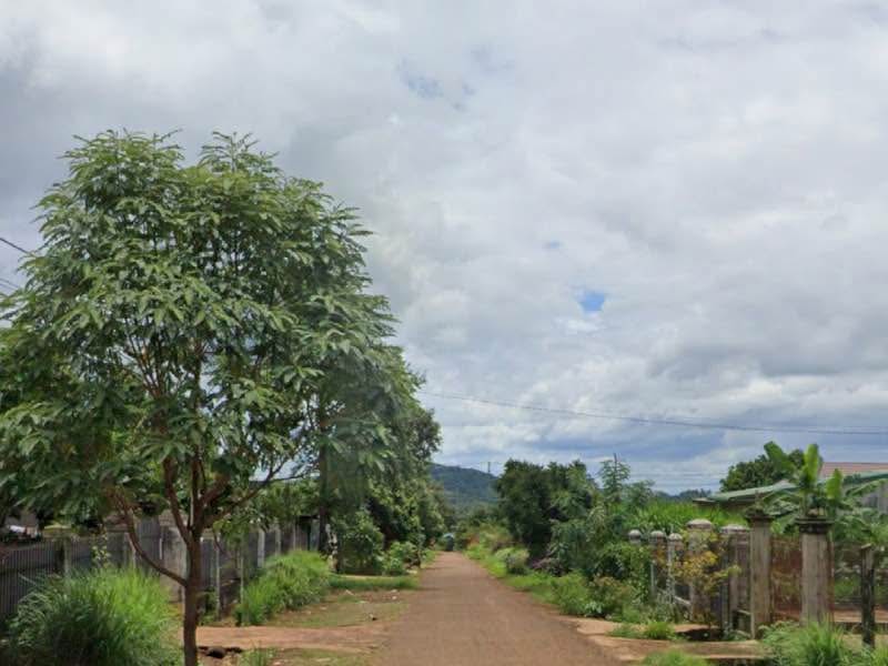 Bán đất Thôn 6 Cư Êbur 180m² giá 1.95 tỷ - Đường nhựa rộng, dân cư đông đúc!