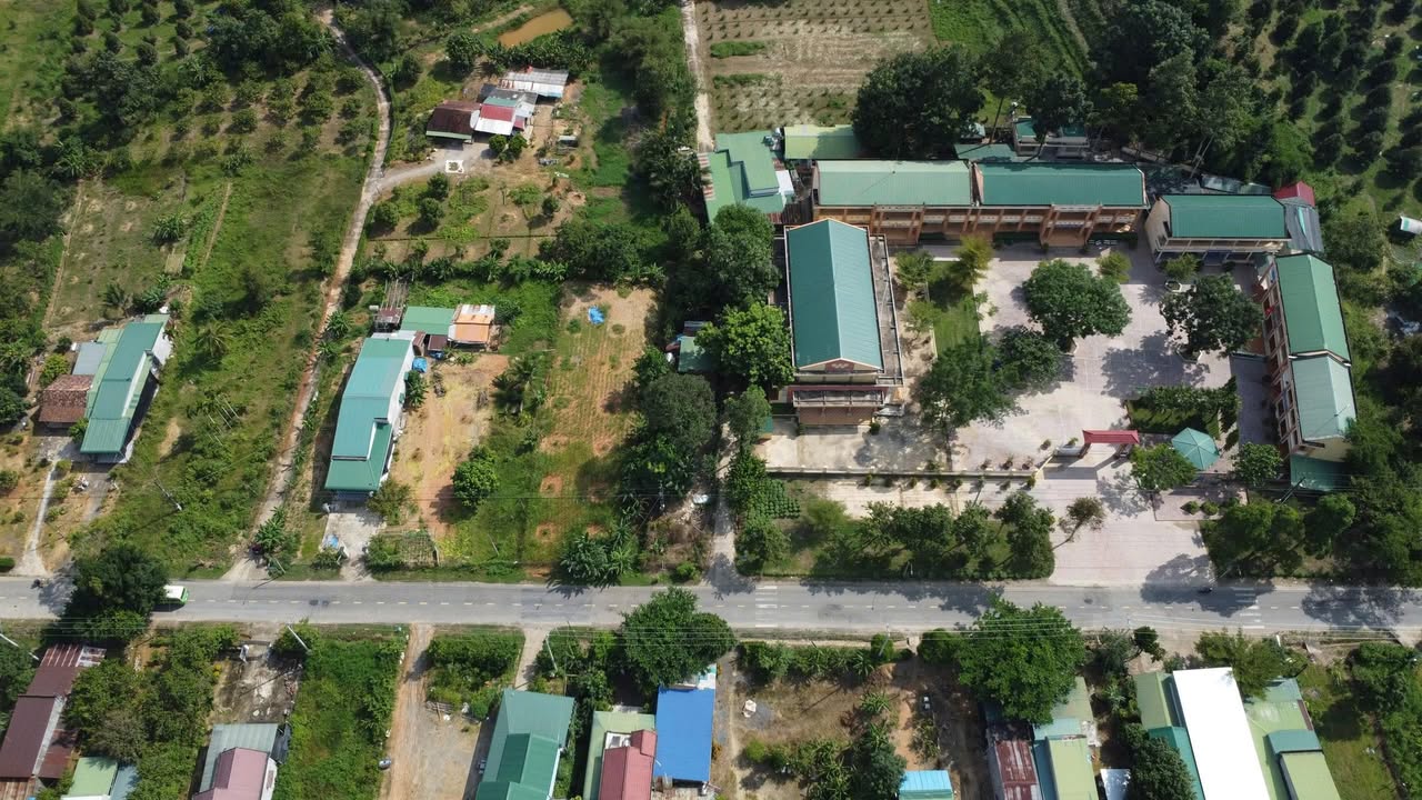 Đất nền mặt tiền đường TL721, Đạ Huoai, Lâm Đồng 2.4 tỷ - Pháp lý rõ ràng, sẵn sàng xây dựng!