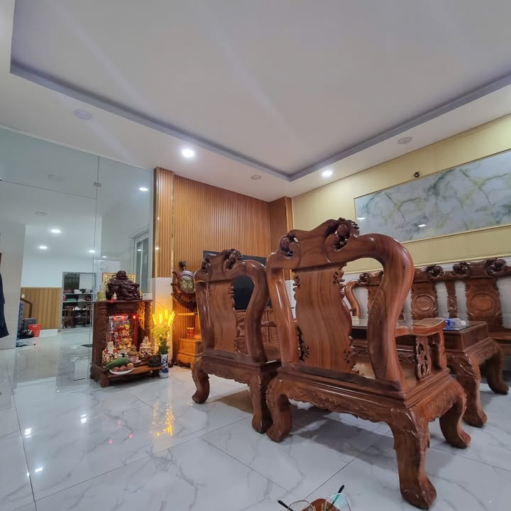 Bán nhà mặt tiền đường Song Hành, xã Tân Xuân, 151m² giá 12.5 tỷ - Kinh doanh sầm uất!