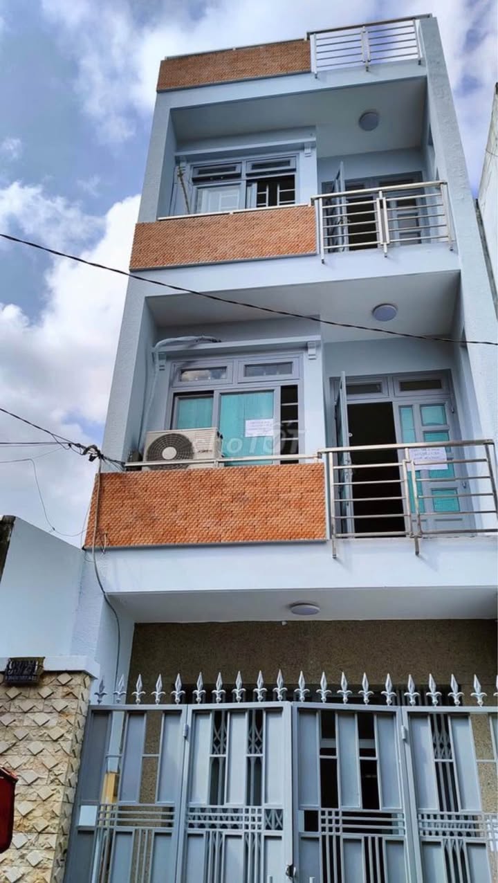 Nhà cho thuê quận 11 64m² giá 16 triệu - Khu vực an ninh, thoáng mát!