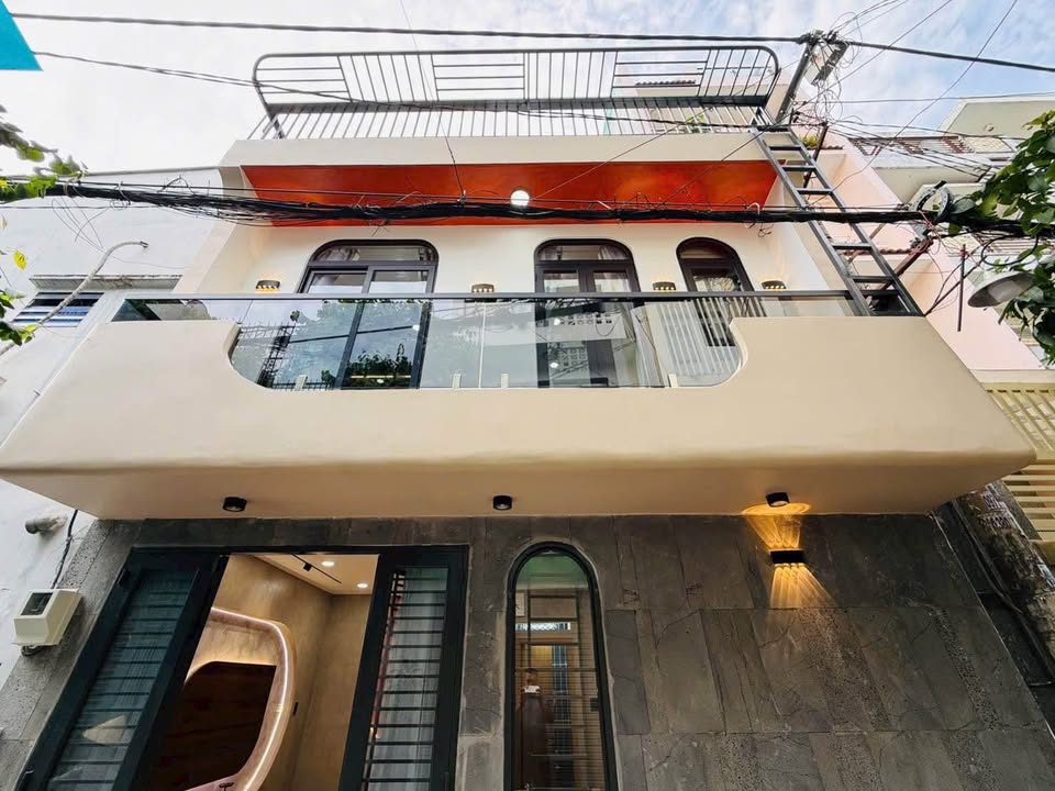 Nhà phố Huỳnh Văn Nghệ 23m² giá 3 tỷ - Sẵn sàng vào ở ngay!