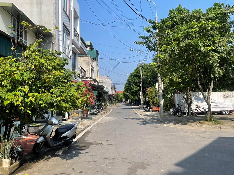 Nhà 2 mặt tiền Phường Kim Tân, TP. Lào Cai 100m² giá 3 tỷ - Chỉ việc dọn vào ở!