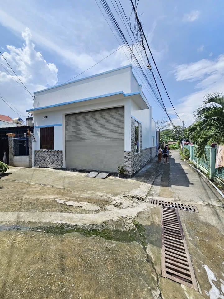 Nhà cấp 4 góc 2 mặt tiền tại Bửu Hòa, Biên Hòa 112m² giá 2.6 tỷ - Sổ hồng chính chủ