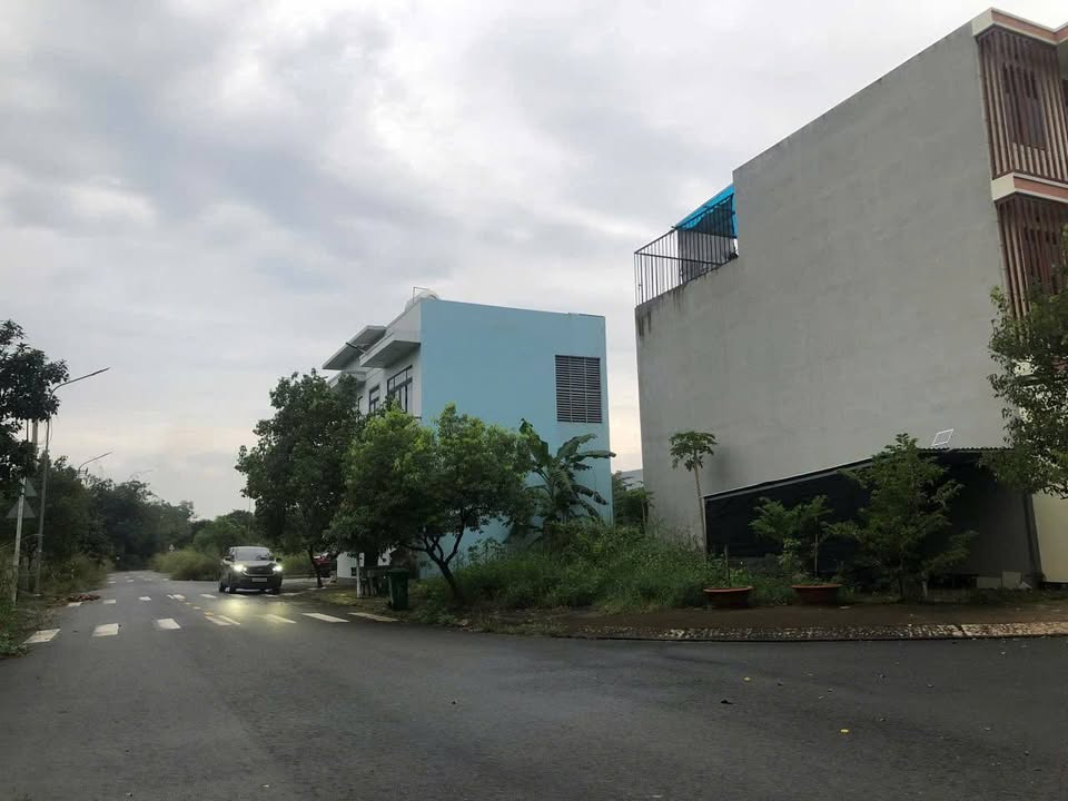 Đất nền Vĩnh Tân, Tân Uyên, Bình Dương 70m² giá chỉ 9xx triệu - Cơ hội đầu tư hấp dẫn!