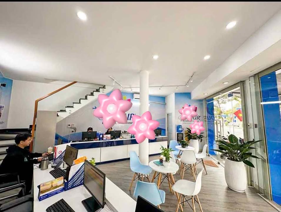 Nhà 3 tầng đẹp tại trục 2/9, Hải Châu, Đà Nẵng - Giá chỉ 8 tỷ, sổ hồng chính chủ!