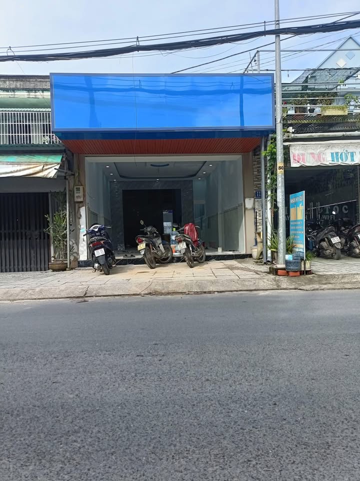 Nhà mặt tiền Huỳnh Thị Mài, Bình Chánh 140m² giá 5.5 tỷ - Đầu tư sinh lời!