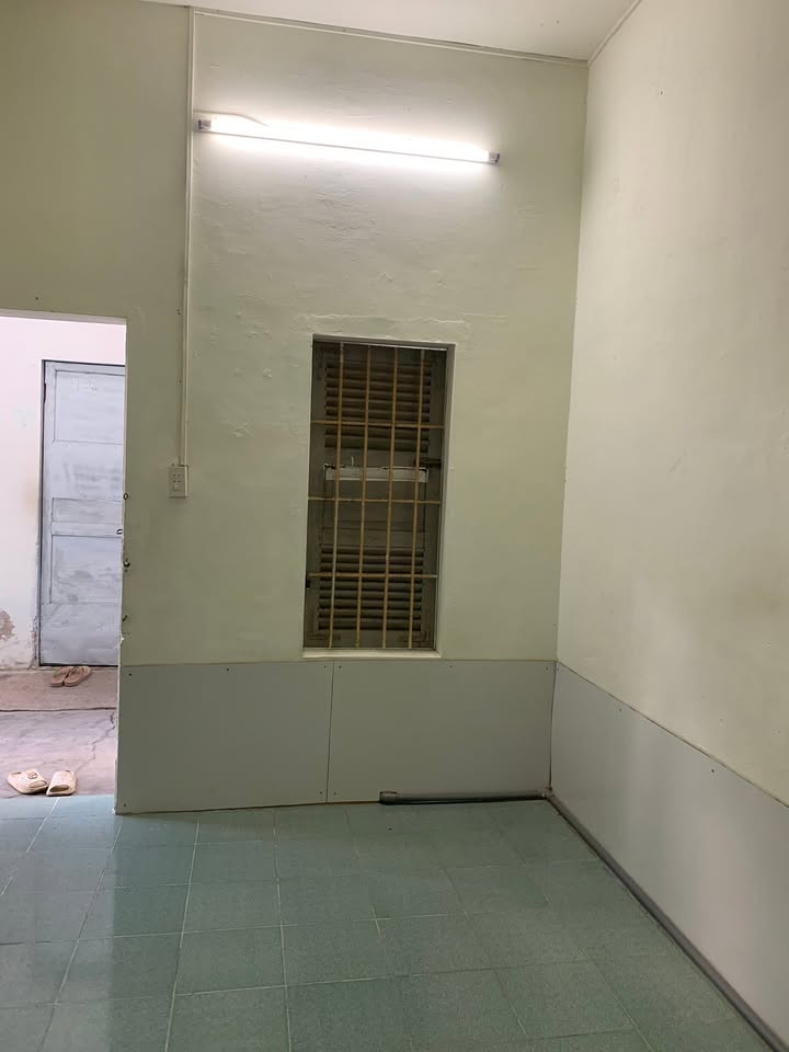 Phòng cho thuê tại Nha Trang - Gần trường cao đẳng nghề, giá thỏa thuận - An ninh tốt!