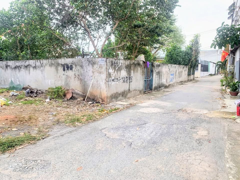 Lô đất Trảng Dài Biên Hòa 105m² giá 3 tỷ - Sổ hồng thổ cư 100%!