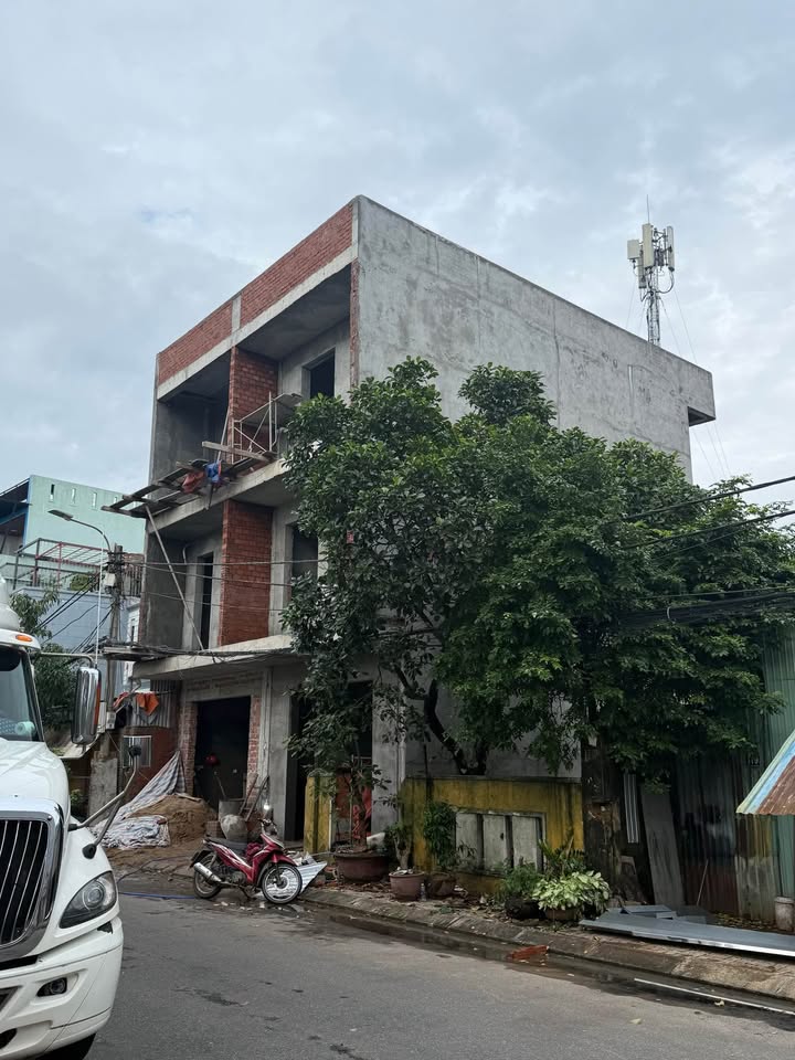 Đất nền mặt tiền Phó Đức Chính, Sơn Trà 65m² giá 7 tỷ - Vị trí đắc địa gần biển!