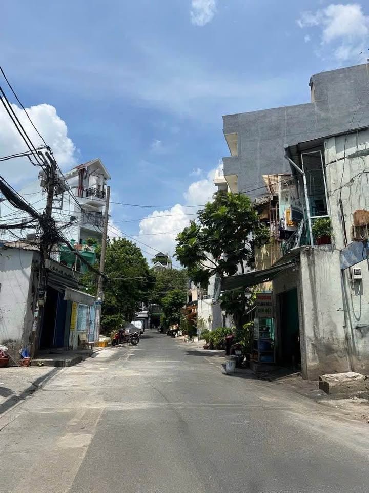 Nhà mặt tiền kinh doanh Đặng Minh Trứ, Quận Tân Bình 124m² giá 14 tỷ - Đầu tư sinh lời ngay!