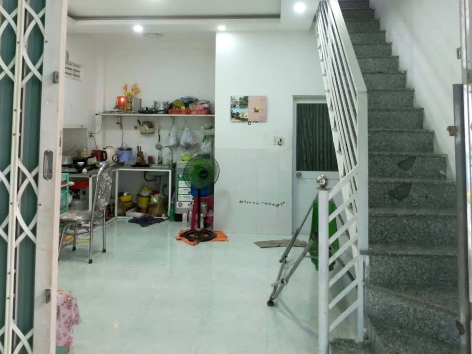 Nhà cho thuê Cầu Dứa Phú Nông Nha Trang 30m² - Khu vực an ninh, tiện ích đầy đủ!