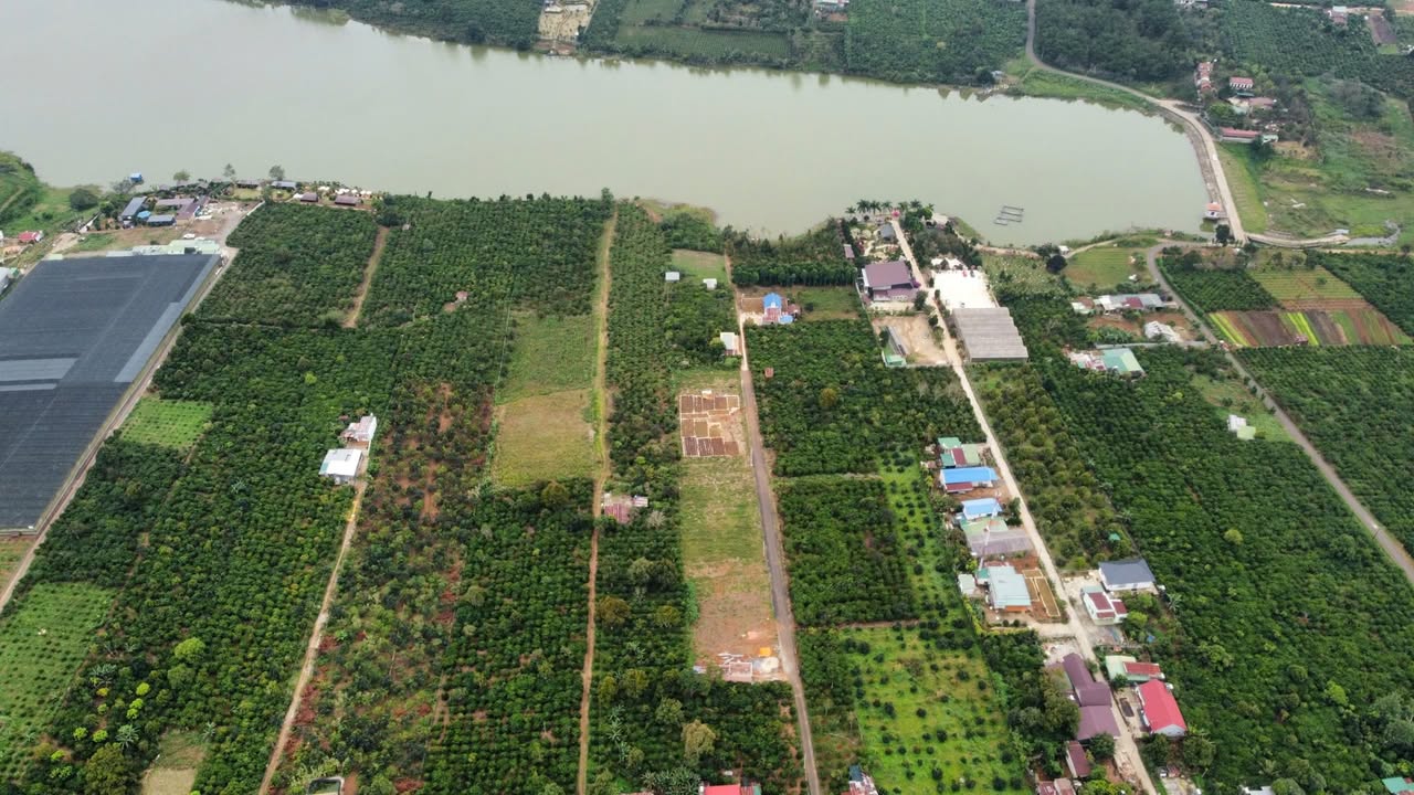 Đất nền Di Linh 750m² giá 7.5 tỷ - Cơ hội đầu tư không thể bỏ lỡ!