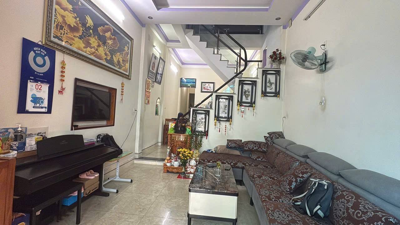 Nhà 1 mê hẻm 151 Phan Đình Giót, Pleiku 64m² giá 2.5 tỷ - Ô tô vào tận nhà!