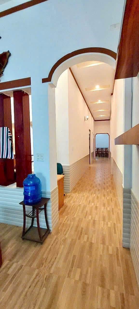 Nhà Mặt Tiền Lê Văn Hưu, Phường Yên Thế, Pleiku 155m² - Vị trí đẹp, kinh doanh thuận lợi!