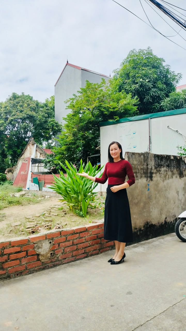 Đất nền Thường Lệ 100m² giá 5 tỷ - Vị trí đẹp, ô tô vào tận nơi!