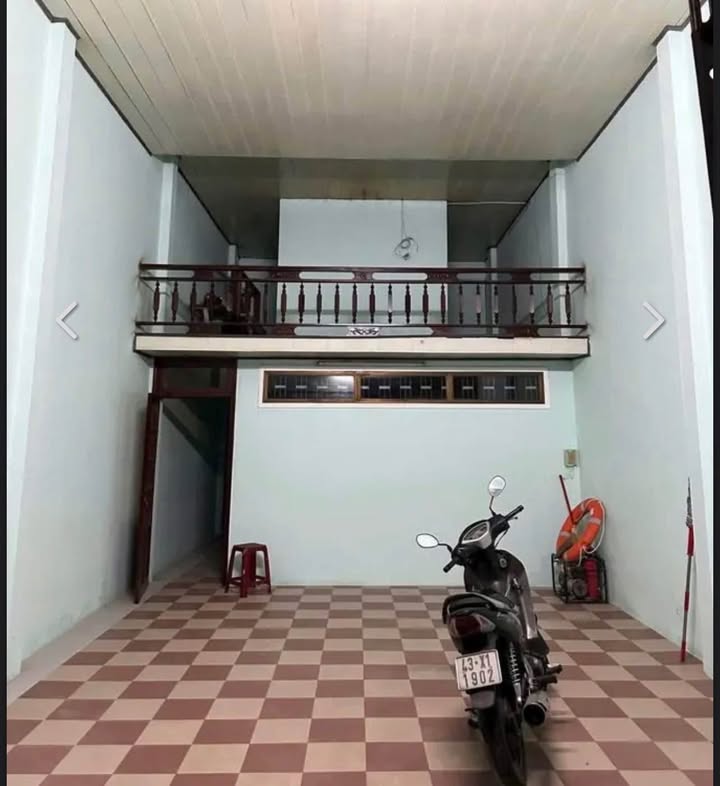 Nhà gác lửng Đà Nẵng 83m² giá chỉ 4.35 tỷ - Gần chợ và trường học!
