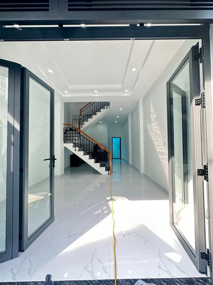 Nhà cho thuê hẻm 8m Thới An, quận 12 - Diện tích 60m², Giá 12 triệu/tháng!