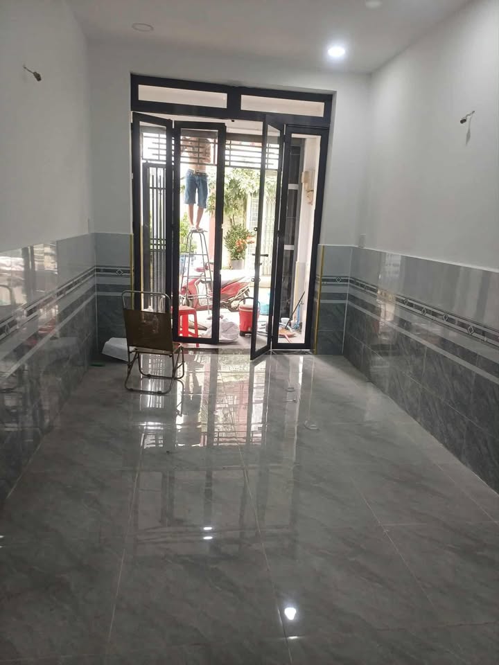Nhà cho thuê đẹp hẻm xe hơi Đông Thạnh, Hóc Môn 45m² giá 5 triệu - Nội thất đầy đủ, vào ở ngay!
