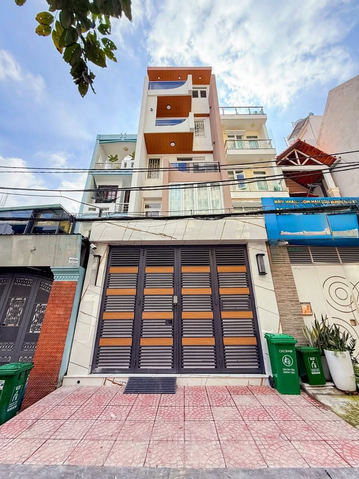 Chính chủ bán CHDV cao cấp tại Bình Thạnh, 120m² giá 29 tỷ - Tiềm năng sinh lời cao!