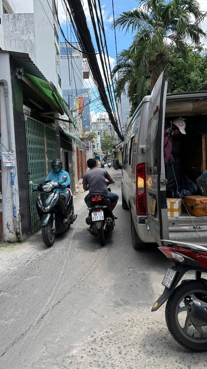 Townhouse khu Him Lam Tân Hưng 44m² giá 8.6 tỷ - Căn góc sang trọng, xe hơi ngủ trong nhà!