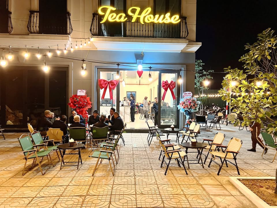 Shophouse cho thuê tại KĐT Hà Lan Mạo Khê - Diện tích rộng, vị trí đắc địa!