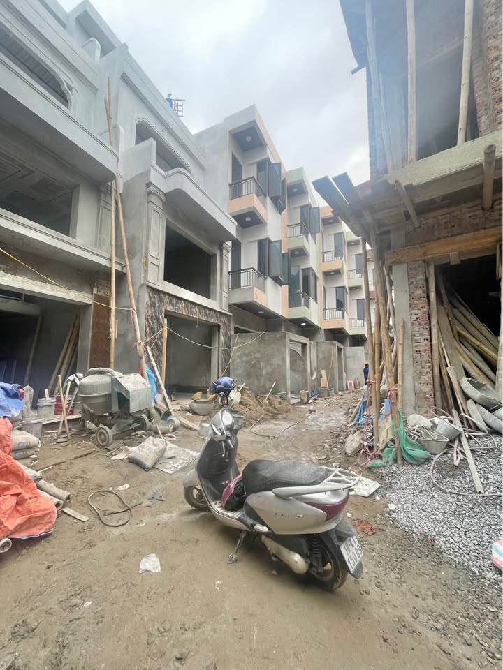 Nhà riêng đường Mạc Thị Bưởi, TP Nam Định 56m² giá 3.2 tỷ - Ô tô vào tận cửa!