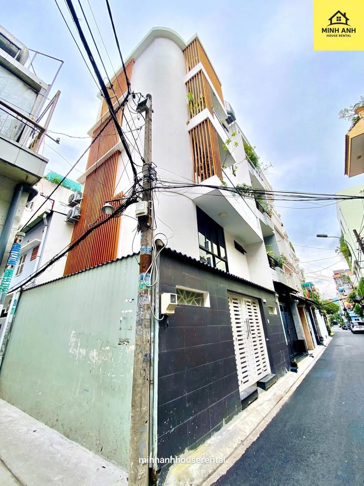 Nhà cho thuê đường Nguyễn Trọng Tuyển, Tân Bình 45m² - Nội thất sang trọng, vào ở ngay!