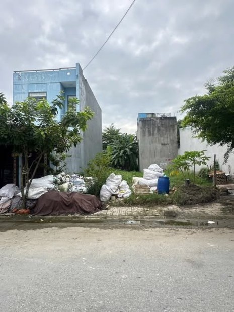 Đất nền KDC Trần Anh Bến Lức 85m² giá 1.87 tỷ - Sổ đỏ chính chủ, vị trí đắc địa!