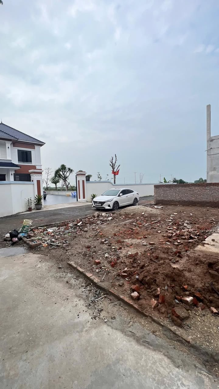 Đất nền Cát Lưu Lạc Đạo 66.8m² giá 2 tỷ - Cơ hội đầu tư tuyệt vời!