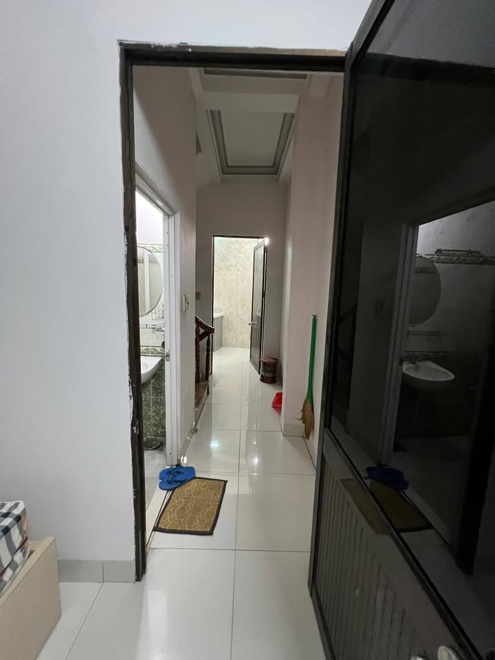 Nhà mặt tiền Nguyễn Trãi, Nha Trang - Cho thuê 50m² giá 3.5 triệu, kinh doanh thoải mái!