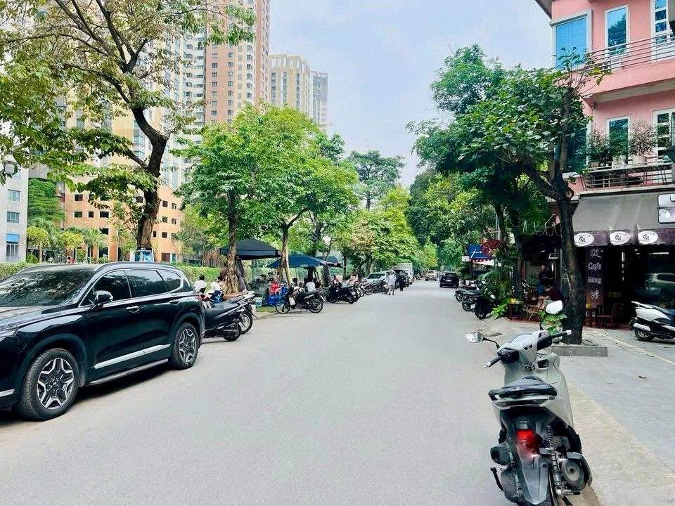 Nhà liền kề Nguyễn Văn Lộc, Hà Đông 80m² - Thiết kế hiện đại, view hồ tuyệt đẹp!