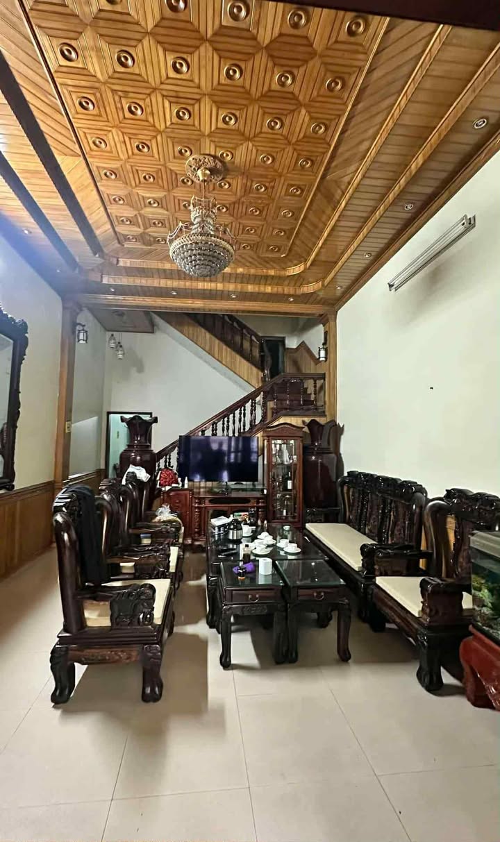 Nhà cho thuê 3 tầng Tân Khai - Phủ Lý, Hà Nam 70m² chỉ 7 triệu/tháng - Tiện nghi đầy đủ!