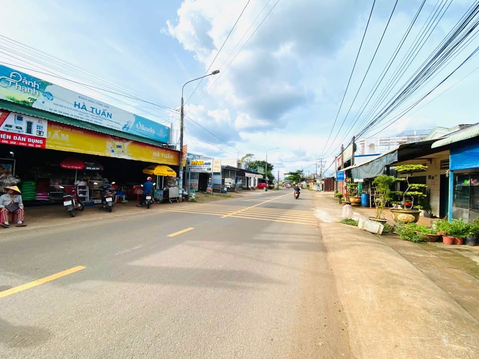 Nhà riêng Xuân Định, Long Khánh 114m² giá 900 triệu - Đường ô tô vào tận nhà!