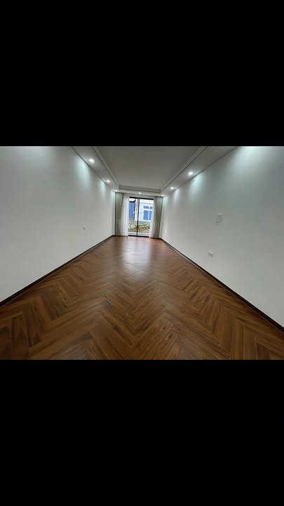 Nhà mặt phố Giáp Bát 51m² giá 23 tỷ - Kinh doanh siêu đỉnh, ô tô vào nhà!